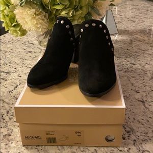 Michael by Michael Kors mules